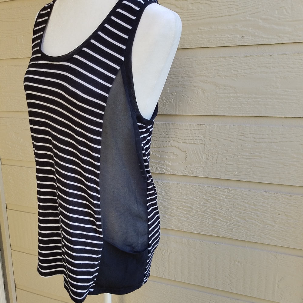 BCBG Max Azria striped top Black and white size M